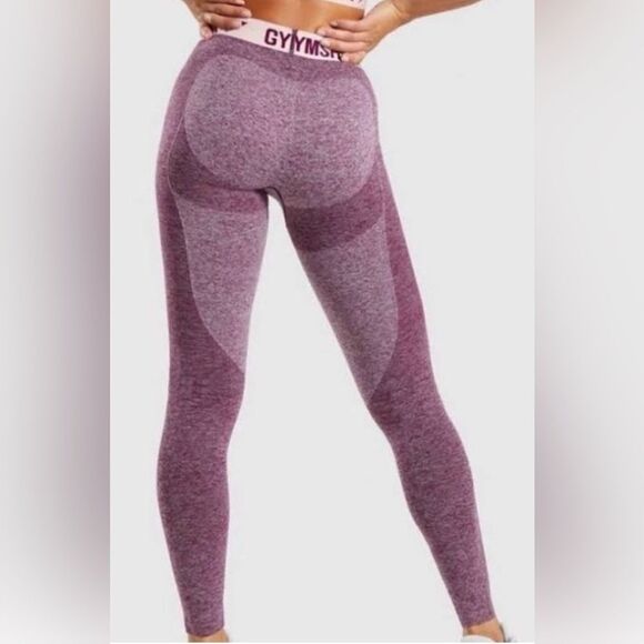 Gymshark Original Flex Leggings in Ruby Mark
Size Small - Picture 2 of 6